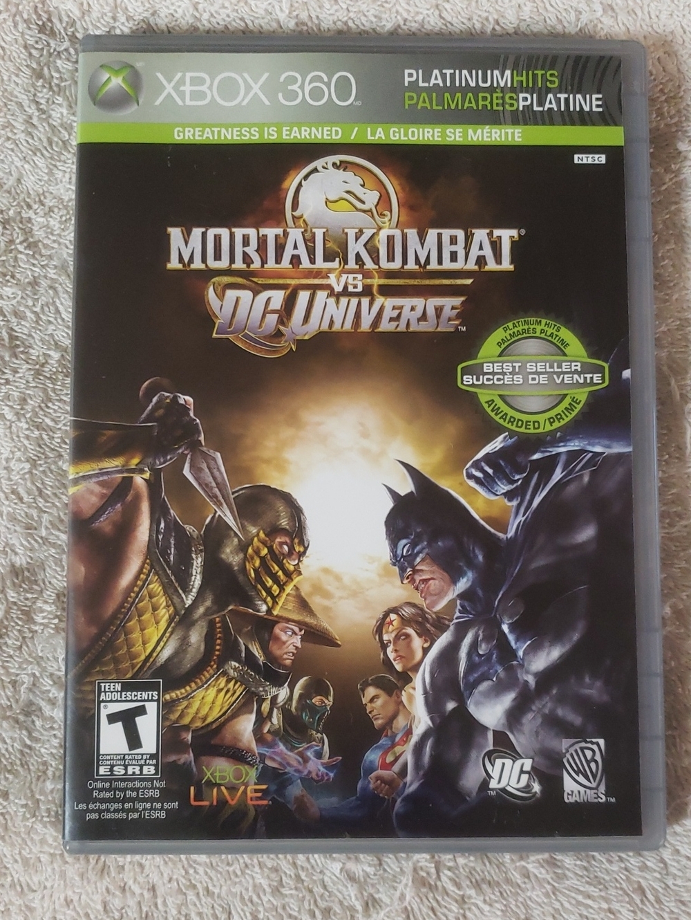 Xbox 360 Platinum Hits - Mortal Kombat vs. DC Universe